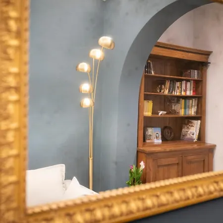 Dimora D'azeglio With Private Patio Apartment