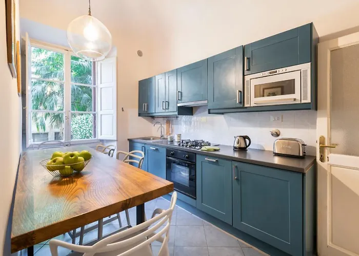 Dimora D'azeglio With Private Patio *